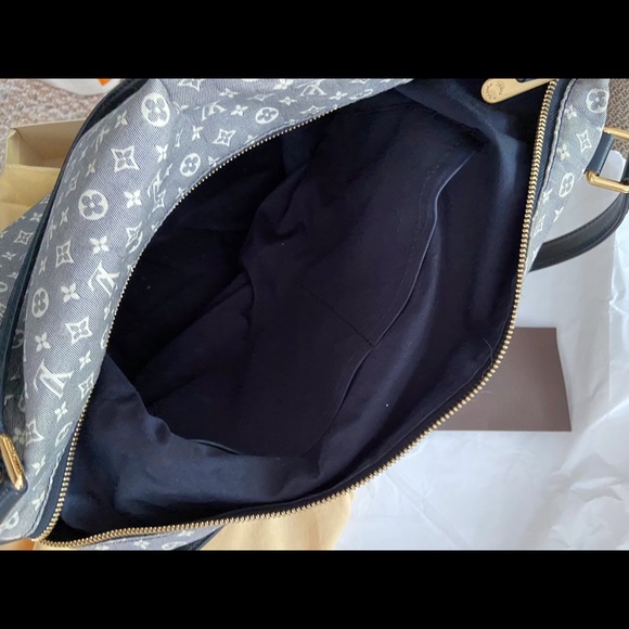 Louis Vuitton handbag and wallet. - Picture 4 of 14